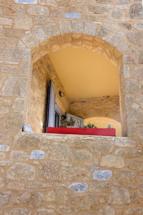 Orfea'S Place Riglia Luaran gambar
